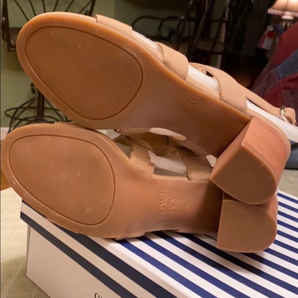 COPY - NIB Crown & Ivy Tassel Heels - Picture 4 of 5